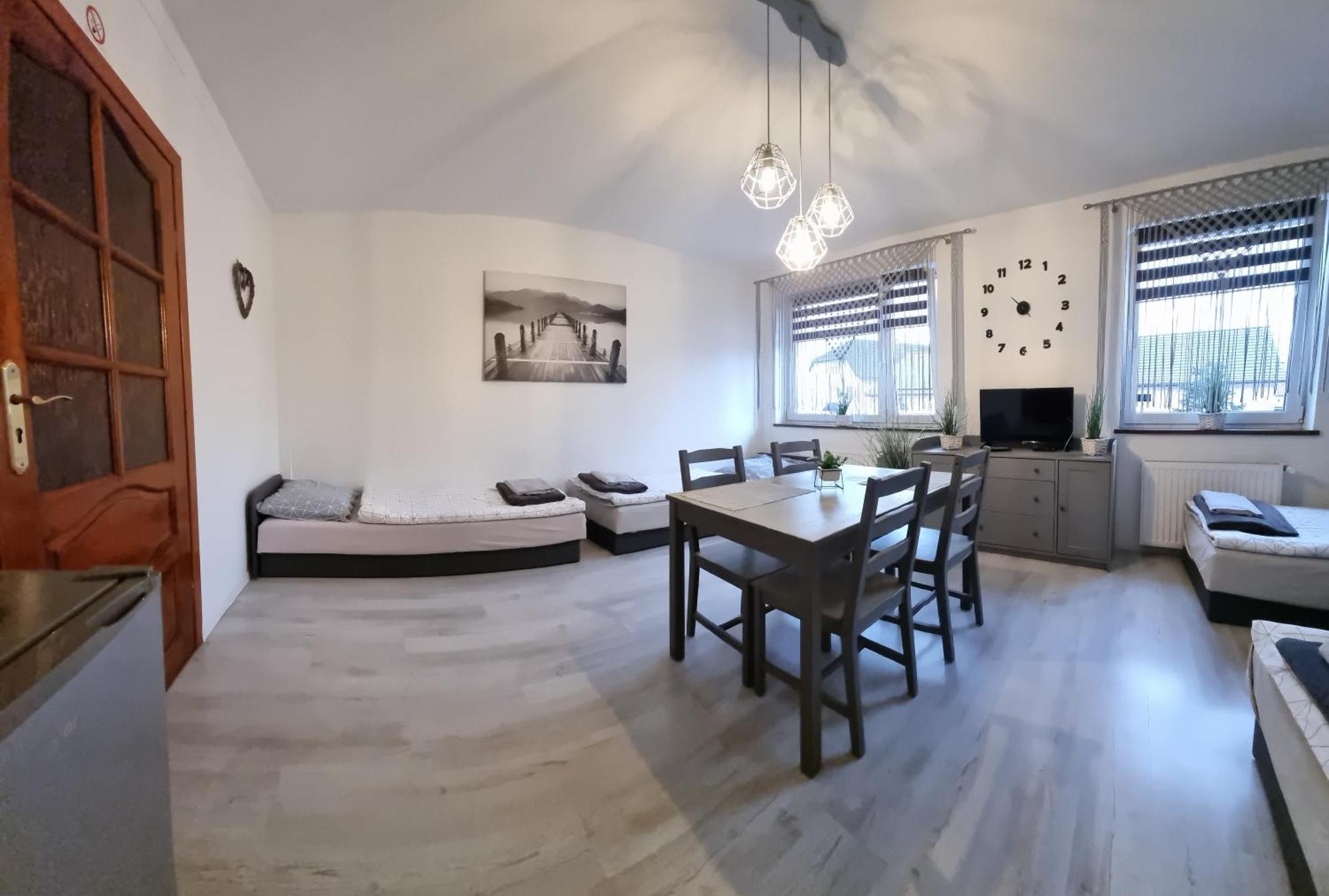 Noclegi Na Lacznej Swiebodzice Luaran gambar